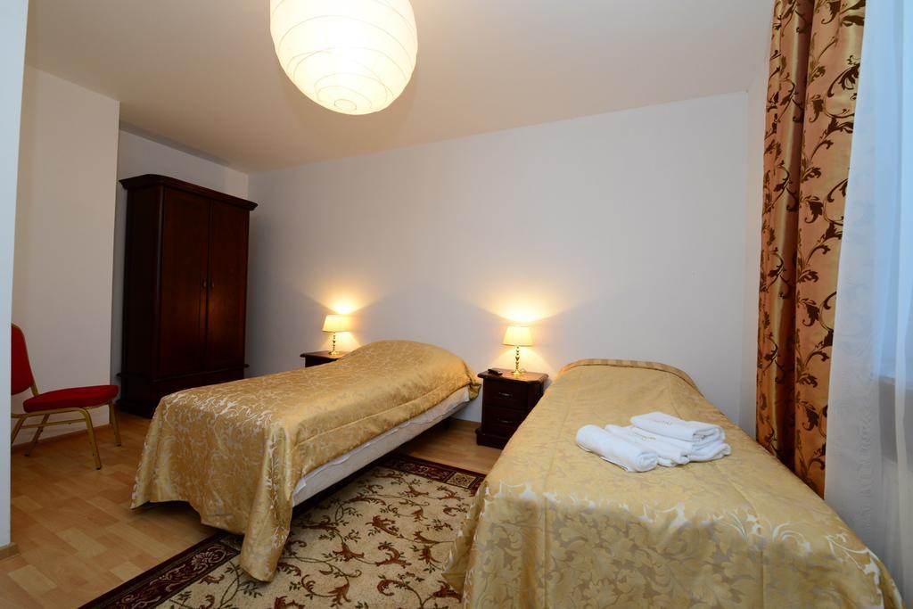 B&B Airport Modlin Nowy Dwór Mazowiecki Quarto foto